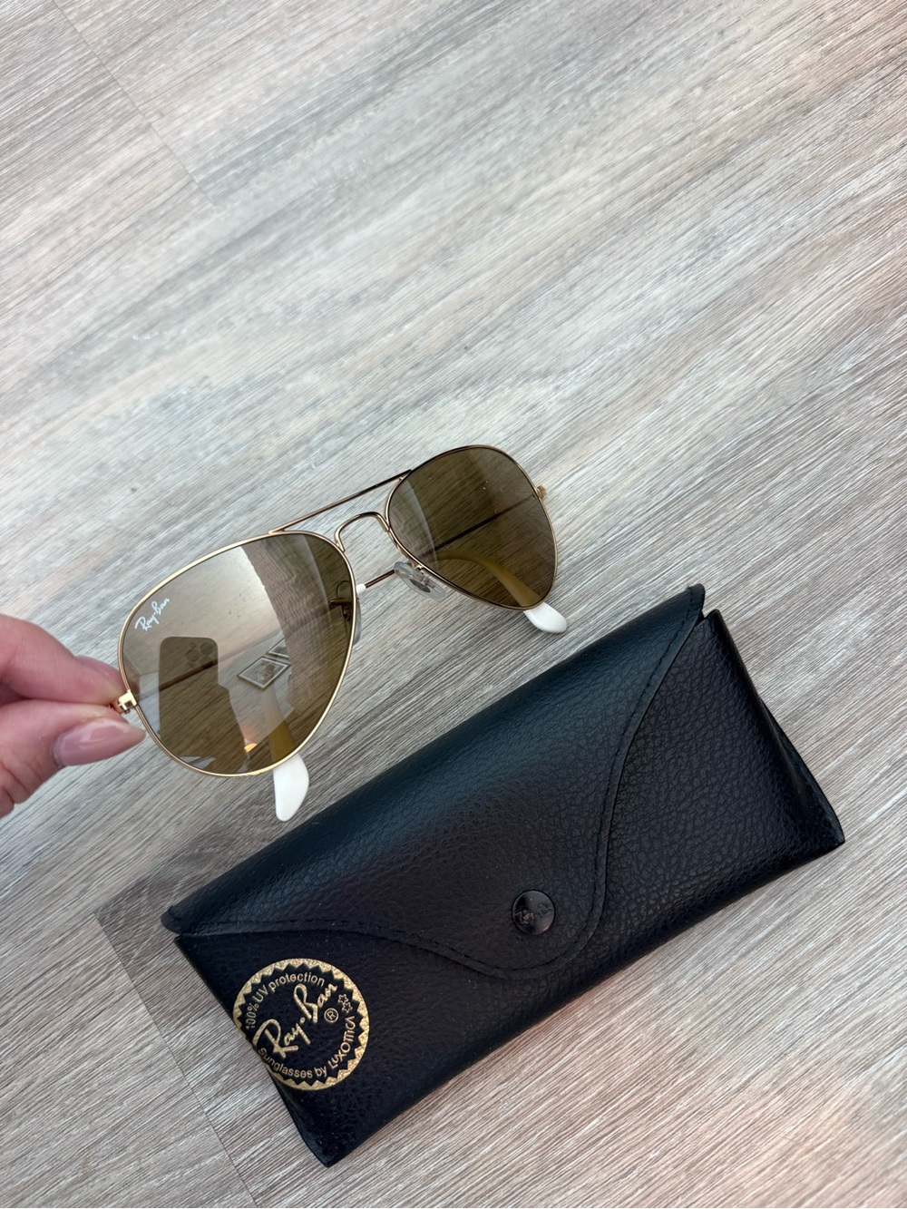 Women’s Raybans